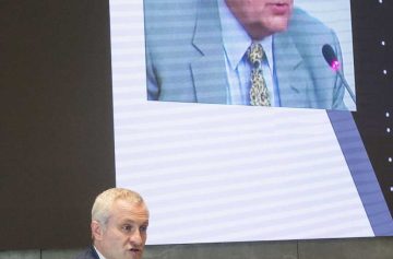 Manuel Peraita, Miembro de Honor